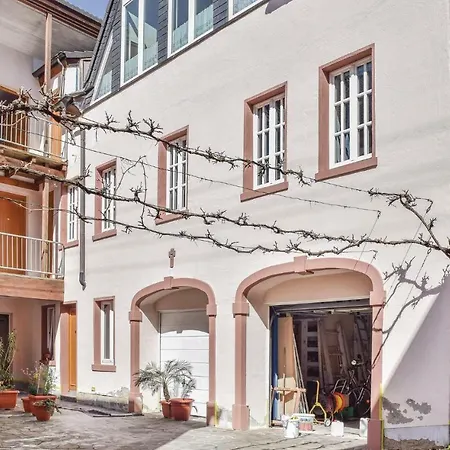 Two-bedroom In Appartamento Piesport